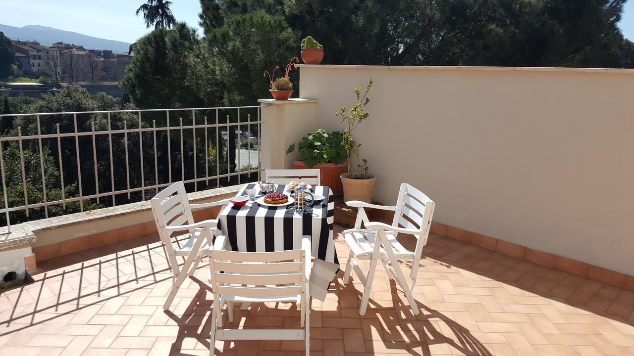 לינה וארוחת בוקר ויטרבו Le Petit Relais מראה חיצוני תמונה